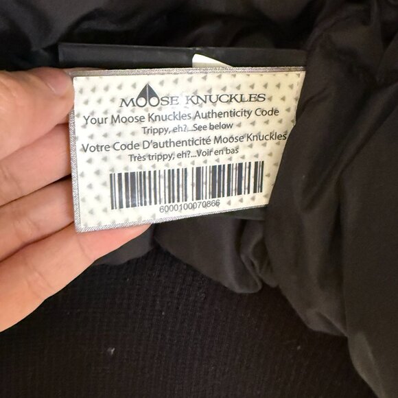 Moose Knuckles jacket Ballistics Bomber 650 Fill Power Down Jacket winter coat - Picture 9 of 11